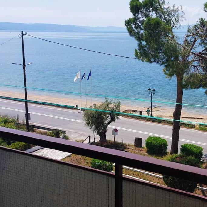 Sun & Sea : Malaki Seaside Apartment Luaran gambar